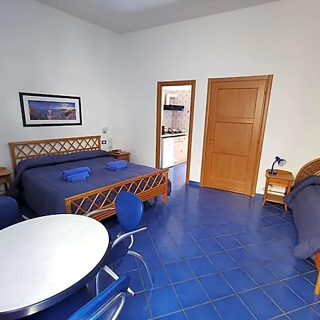Al Baglio Πανσιόν 4*
