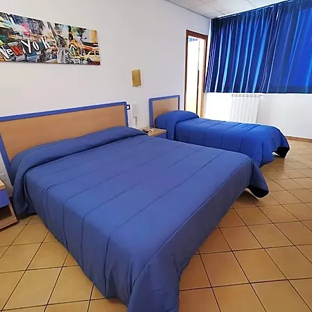 Al Baglio Πανσιόν 4*